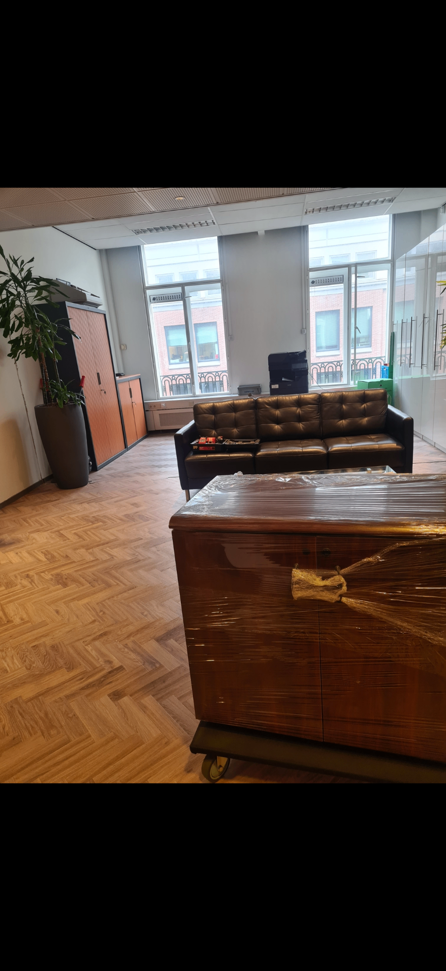 Zakelijke verhuizing door Vakkundig Verhuizingen & Transport